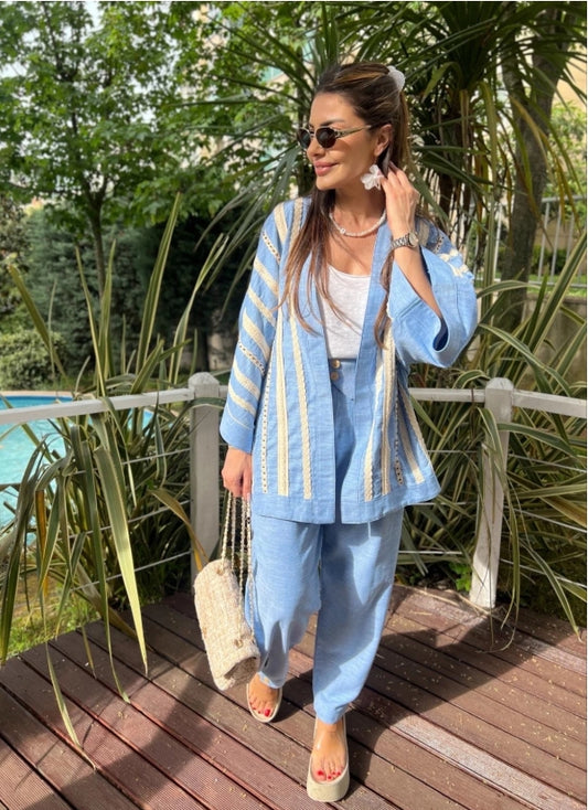 Kimono DAREN en 100% coton avec passementerie