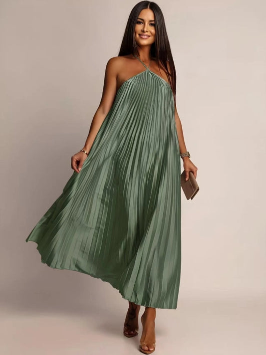 Robe plissé en satin sans manches